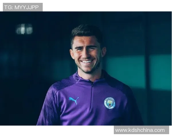 曼城足球明星颜值不高却实力出众的另类魅力解析