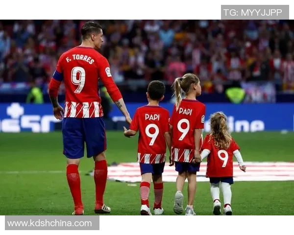 足球明星的成长故事与他们的家庭背景对职业生涯的影响分析