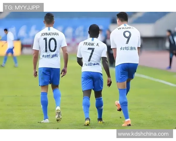 延边队与天津亿利的激烈对决展现中超球队的拼搏精神与战术较量